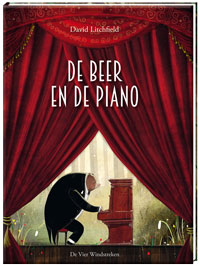 de beer en de piano.jpeg